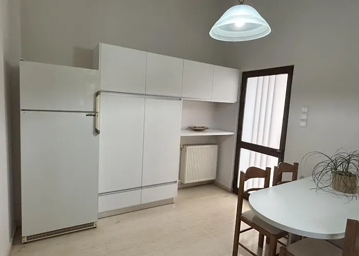 Orange Tree Apartment